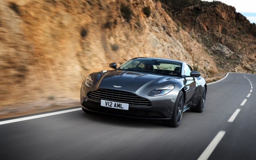 Aston Martin DB11 - najnowszy model z serii DB, dzięki któremu sprzedaż zanotowała rekordowy poziom w I kwartale 2017 r.